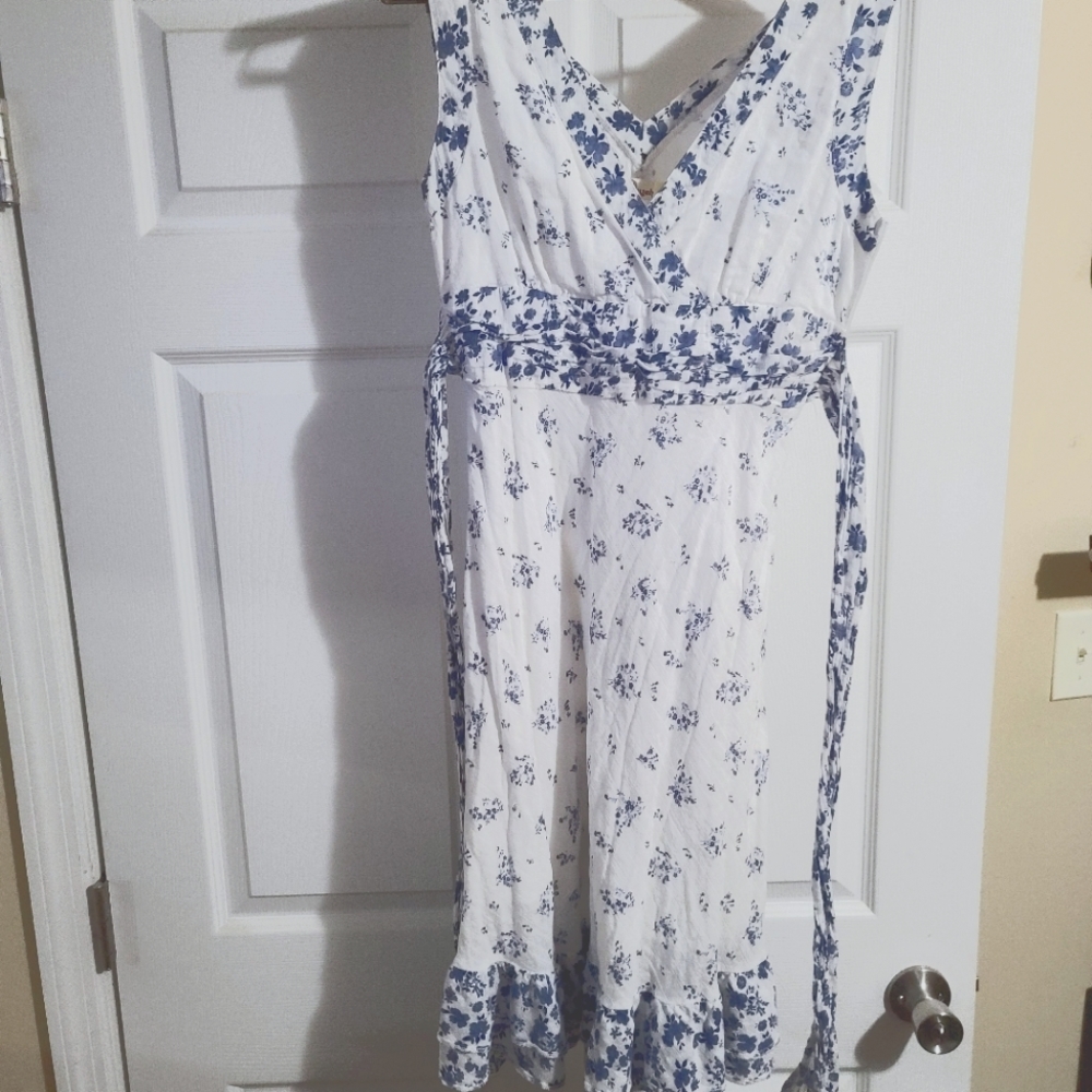 Women's dress
